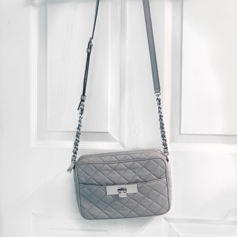 Michael Kors | Gray Quilted Crossbody Purse